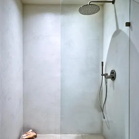 Pezoules House Ii *