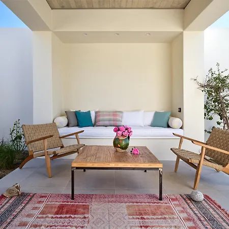 Pezoules House Ii Lefkes (Paros)