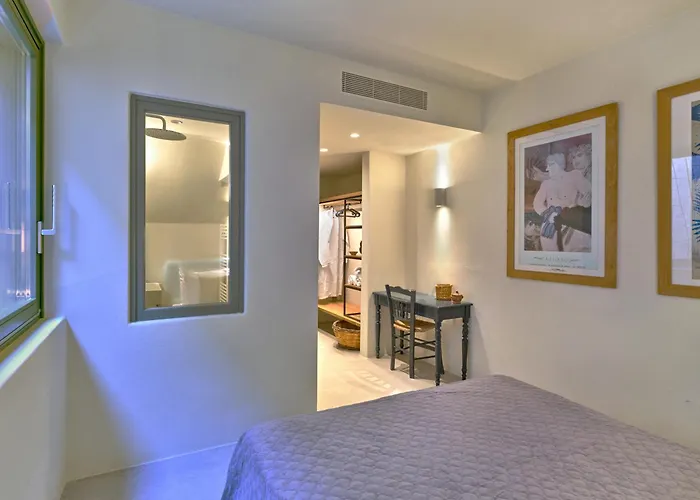 Villa Pezoules House Ii *