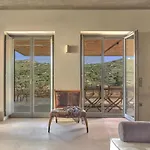 Willa Pezoules House Ii