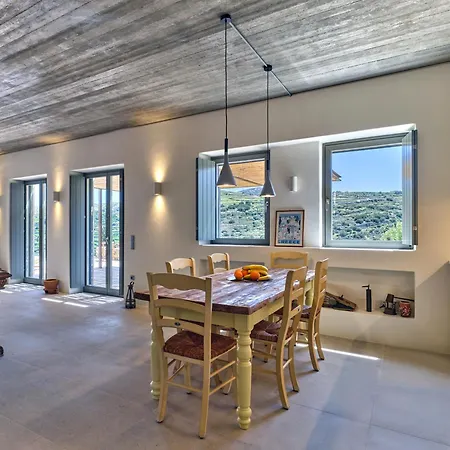 Villa Pezoules House Ii